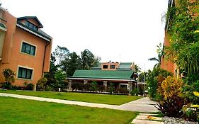 Hotel La Cretonne