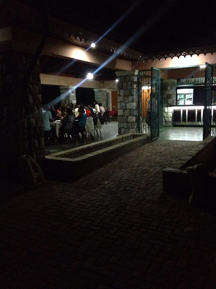 Hotel La Cretonne Les Cayes Extérieur photo