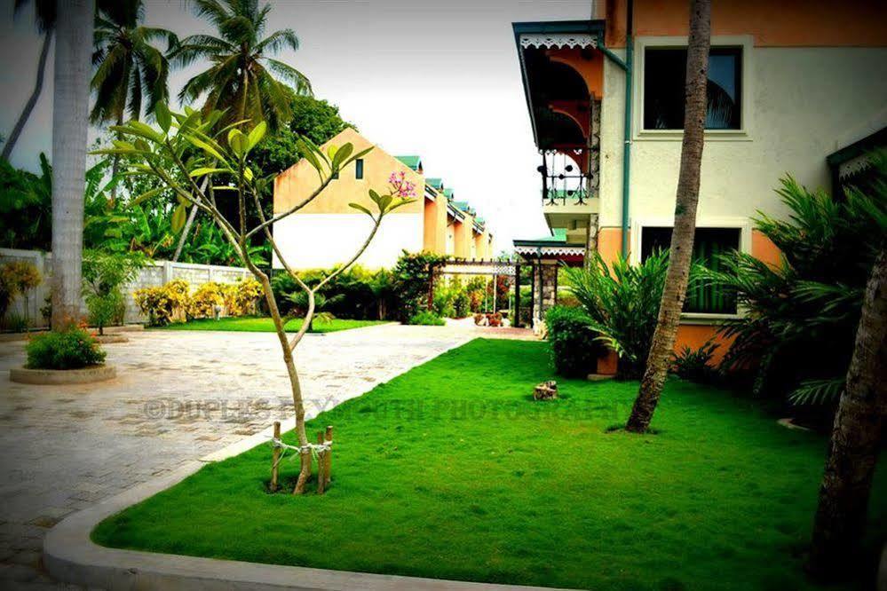 Hotel La Cretonne Les Cayes Extérieur photo